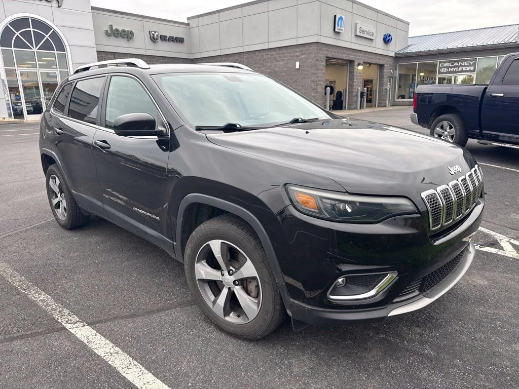 Used 2020 Black Jeep Limited image 2