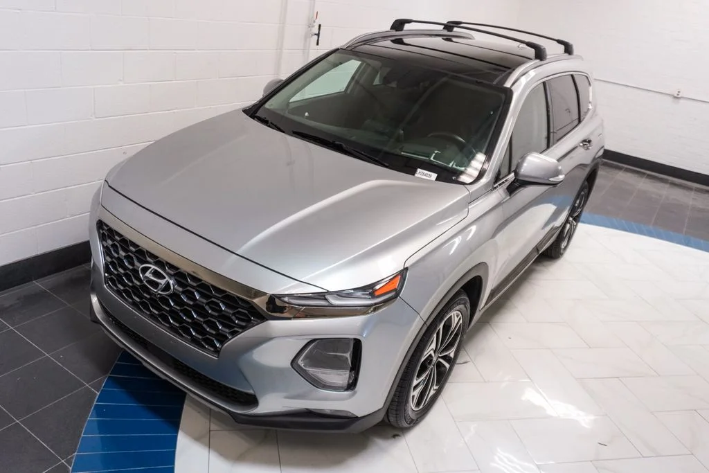 Used 2020 Silver Hyundai Limited image 39