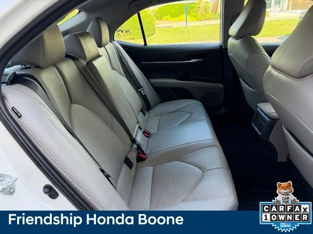 Used 2022 Beige Toyota XLE image 38