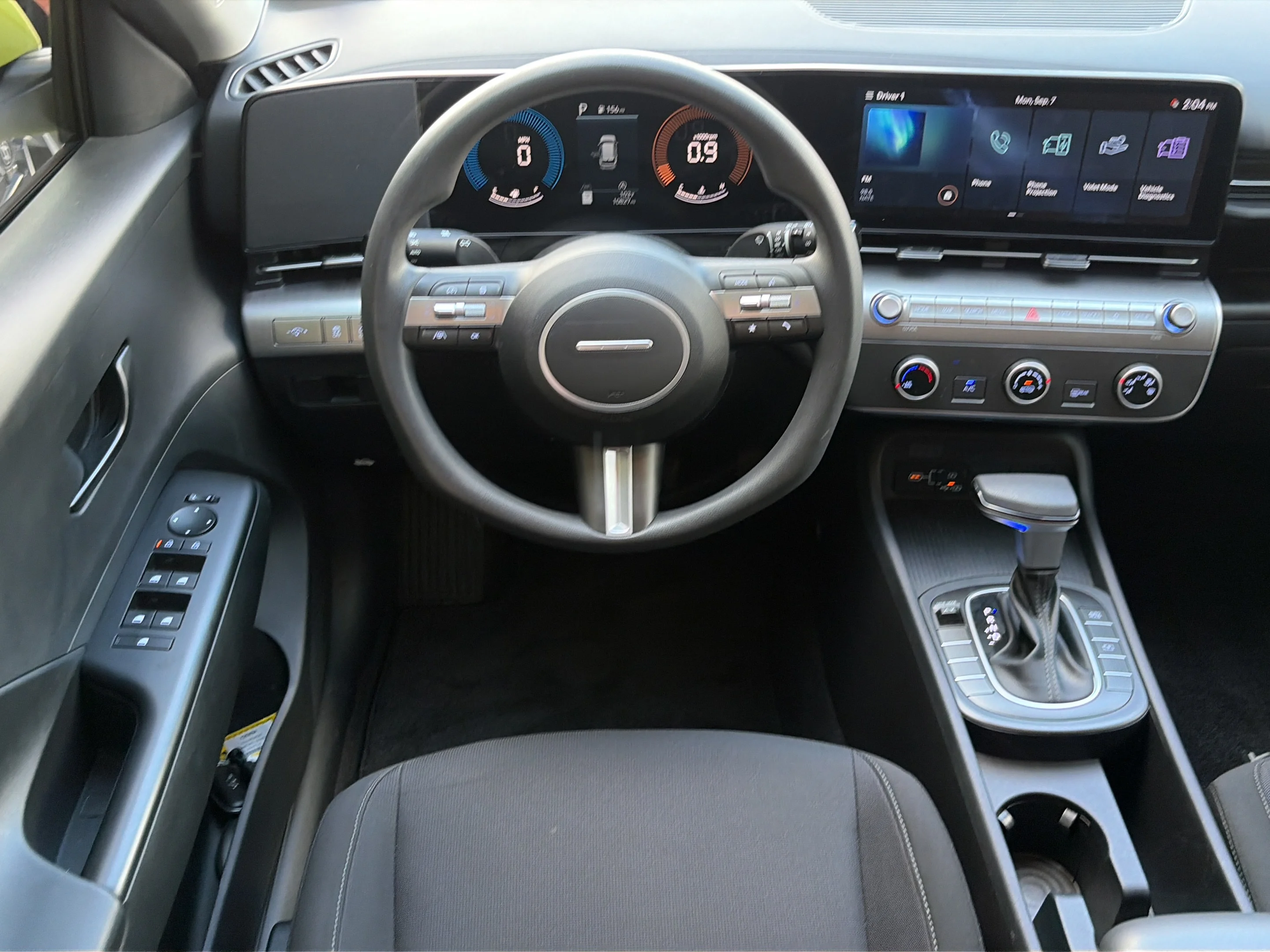 Used 2024 Neoteric Yellow Hyundai SE image 13