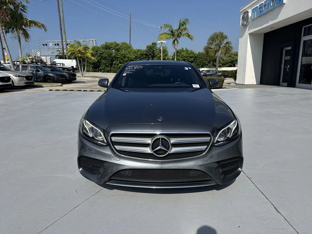 Used 2018 Selenite Gray Metallic Mercedes-Benz E 300 4MATIC® image 8