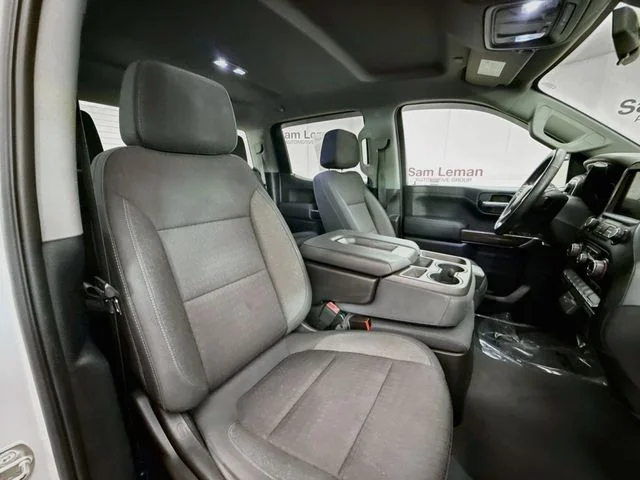Used 2019 Beige Chevrolet RST image 27