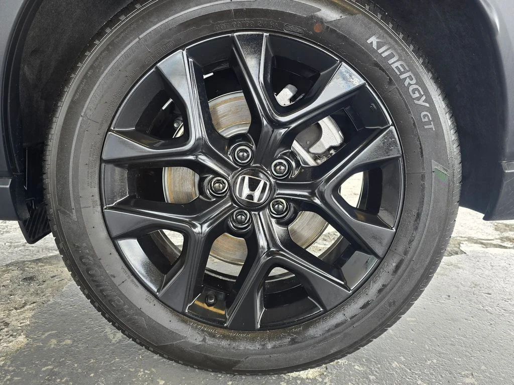 Used 2025  Honda Sport image 45