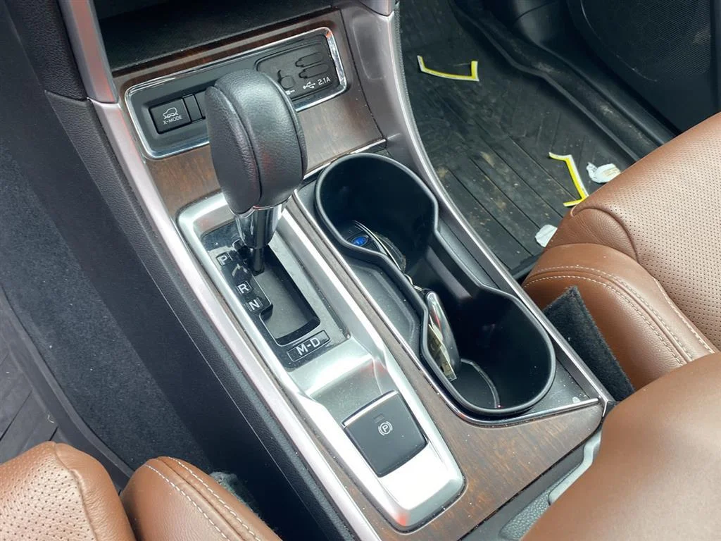 Used 2020 Magnetite Gray Metallic Subaru Touring image 17