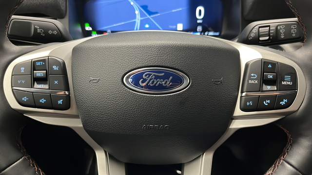 Used 2026 Star White Metallic Tri-Coat Ford Active image 16