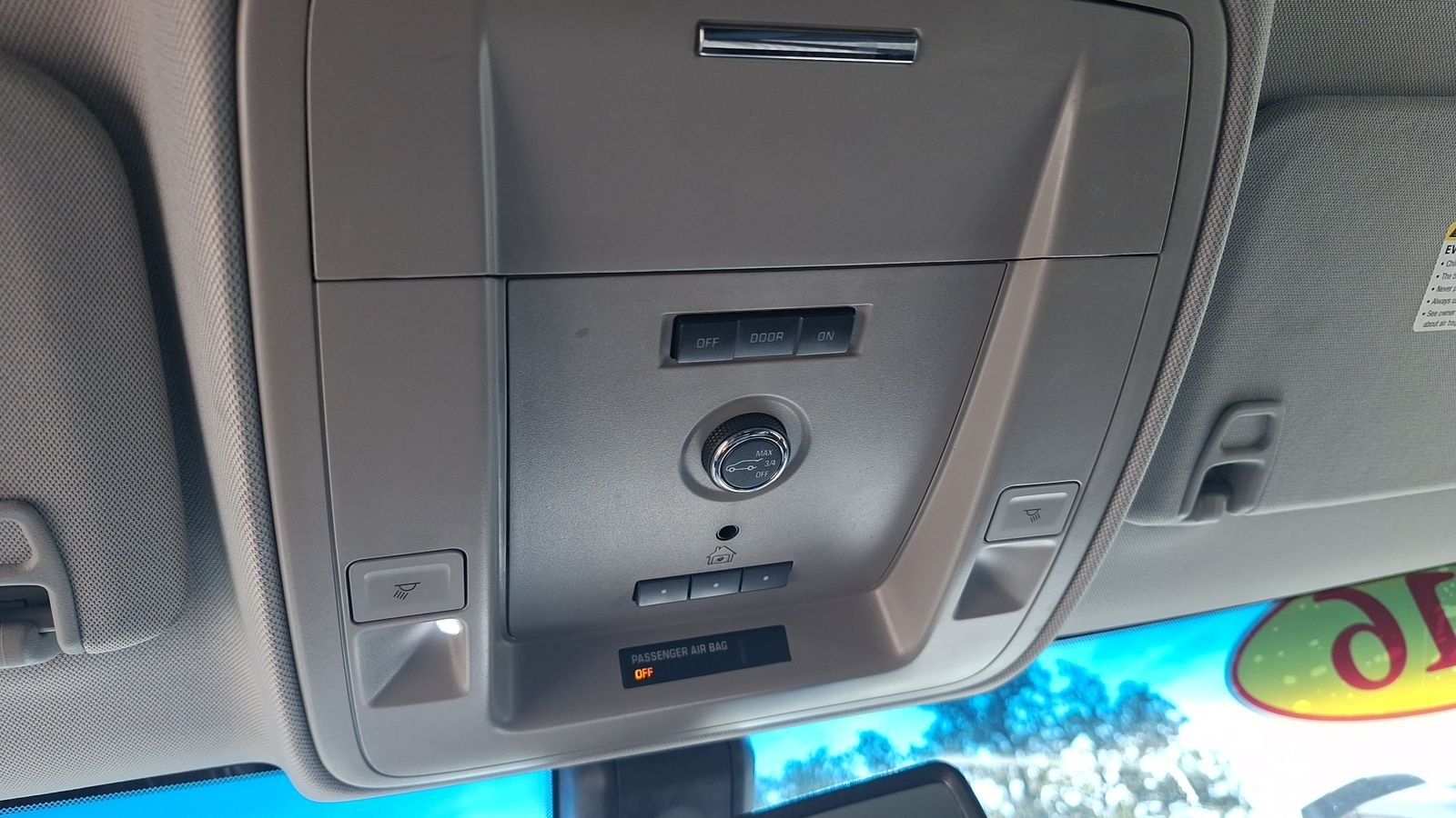 Used 2016 Silver GMC SLE image 26