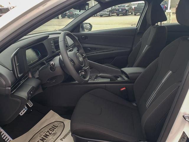 New 2026 White Hyundai SEL Sport image 10