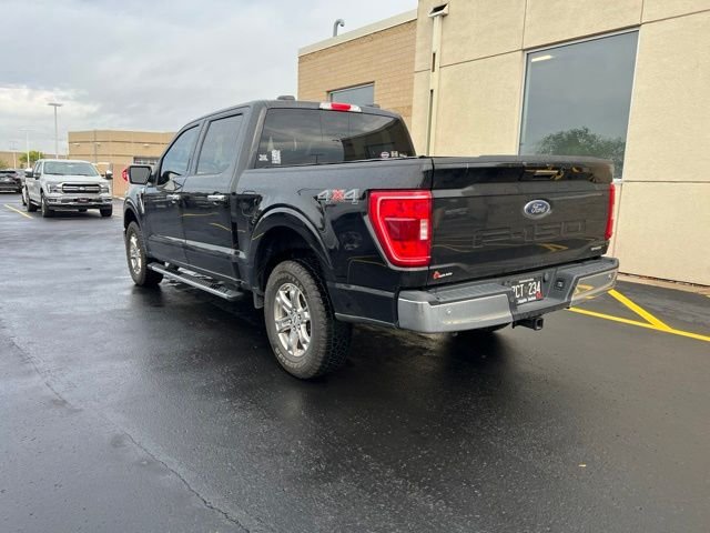 Certified Used 2021 Black Ford XLT image 3