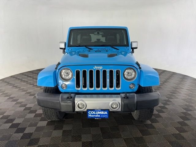 Used 2017 Blue Jeep Unlimited Sahara image 2