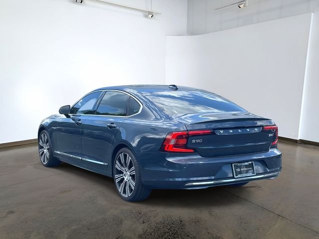 Used 2023 Blue Volvo Ultimate image 6