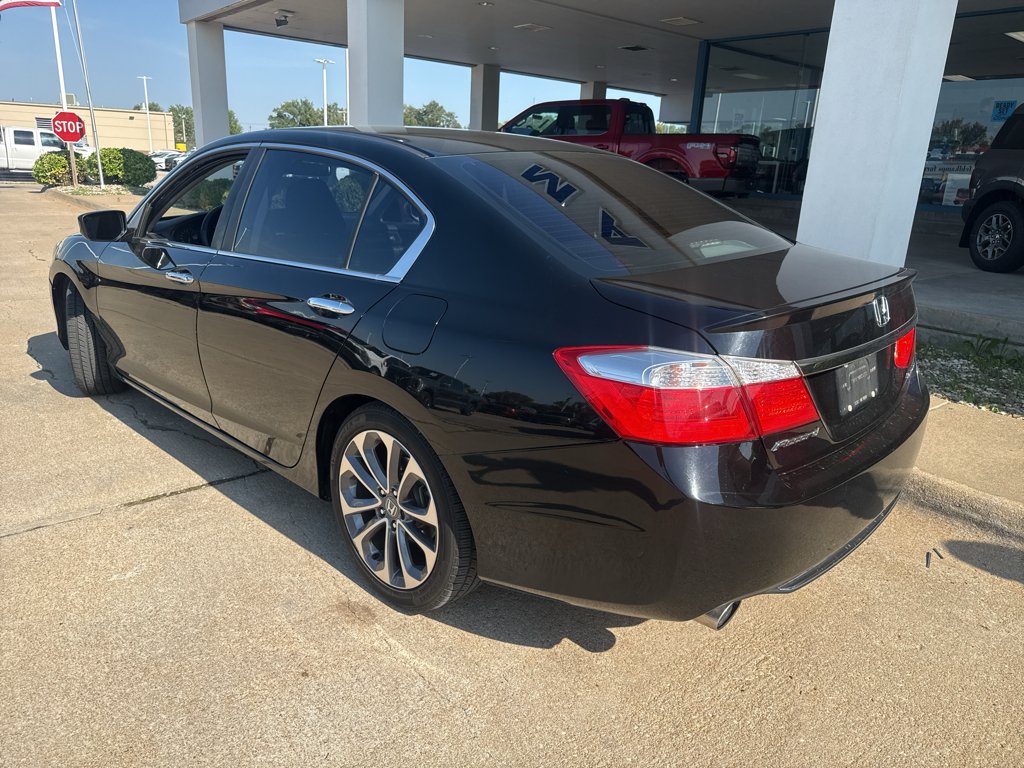 Used 2014 Crystal Black Pearl Honda Sport image 12