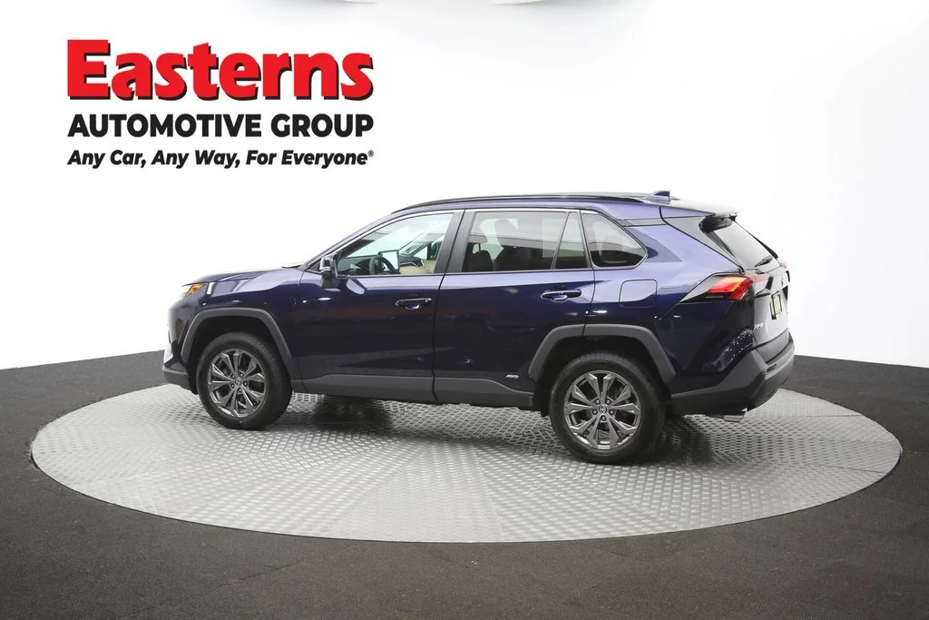 Used 2024 Blue Toyota XLE Premium image 66