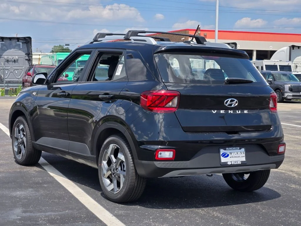 New 2026 Onyx Black Hyundai SEL image 13