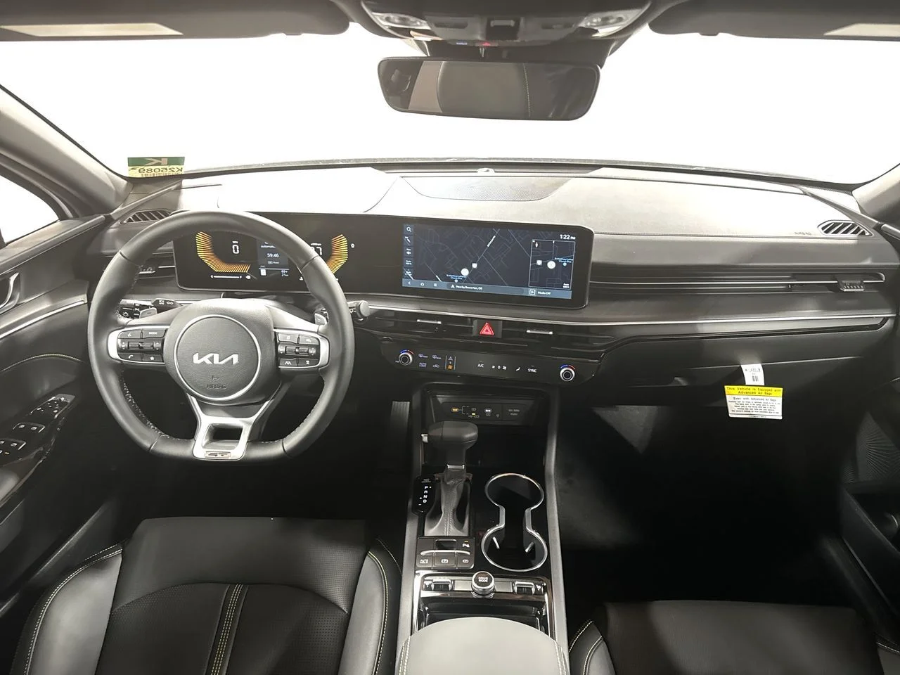 2026 Kia K5 GT - Photo 12