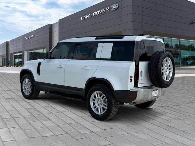 Certified Used 2025 Fuji White Land Rover S image 3