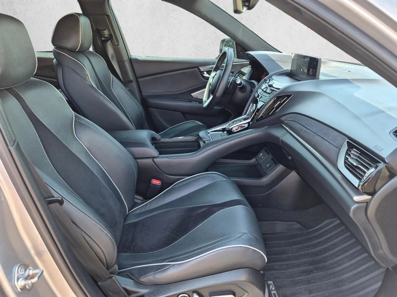 Used 2019 Lunar Silver Metal Acura w/A-Spec Pkg image 21