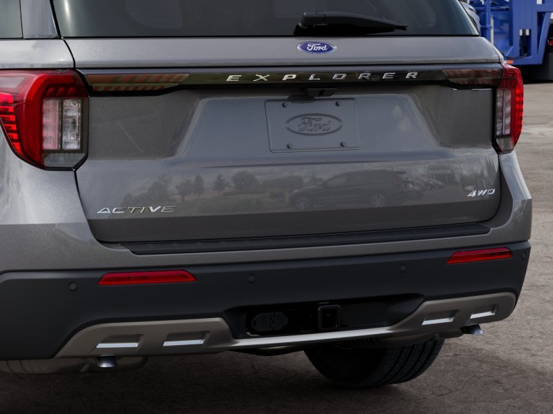 New 2027  Ford 4DR 4WD ACTIVE image 23