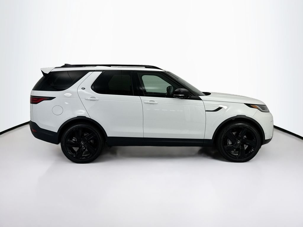 New 2026 Fuji White Land Rover S image 4