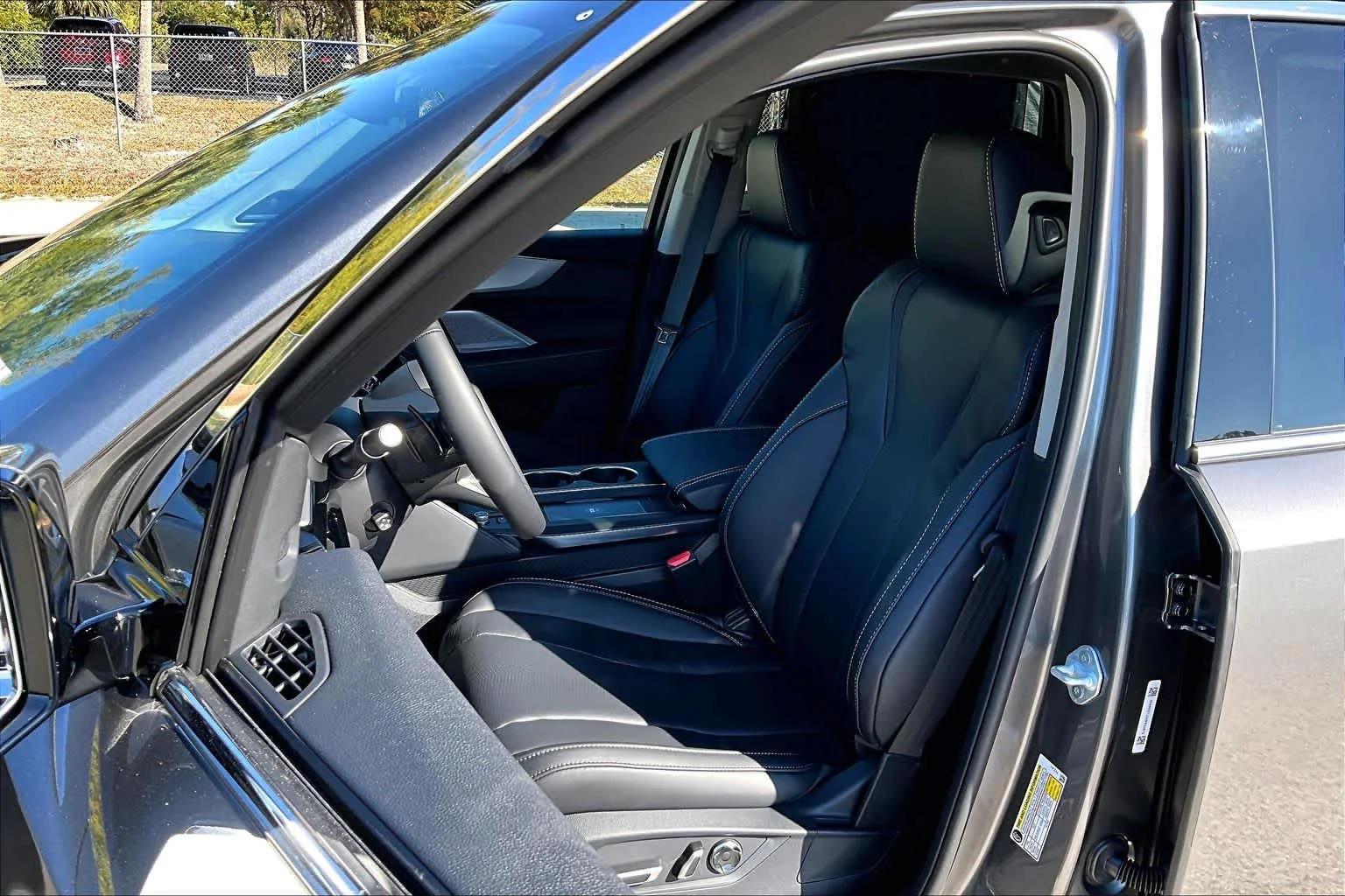New 2026 Liquid Carbon Metallic Acura w/Technology Package image 9