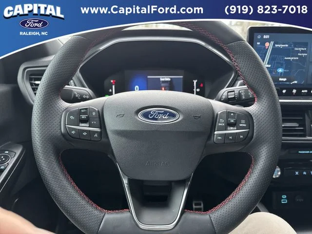 Used 2023 Silver Ford ST-Line image 33