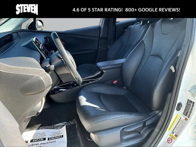 Used 2017 White Toyota Three Touring image 23