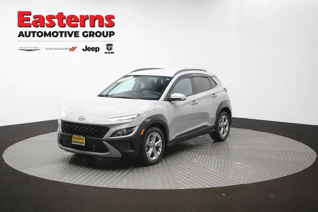Used 2022 Silver Hyundai SEL image 55