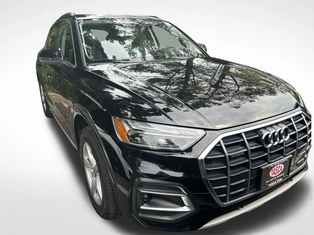 Used 2023 Black Audi 40 Premium image 8