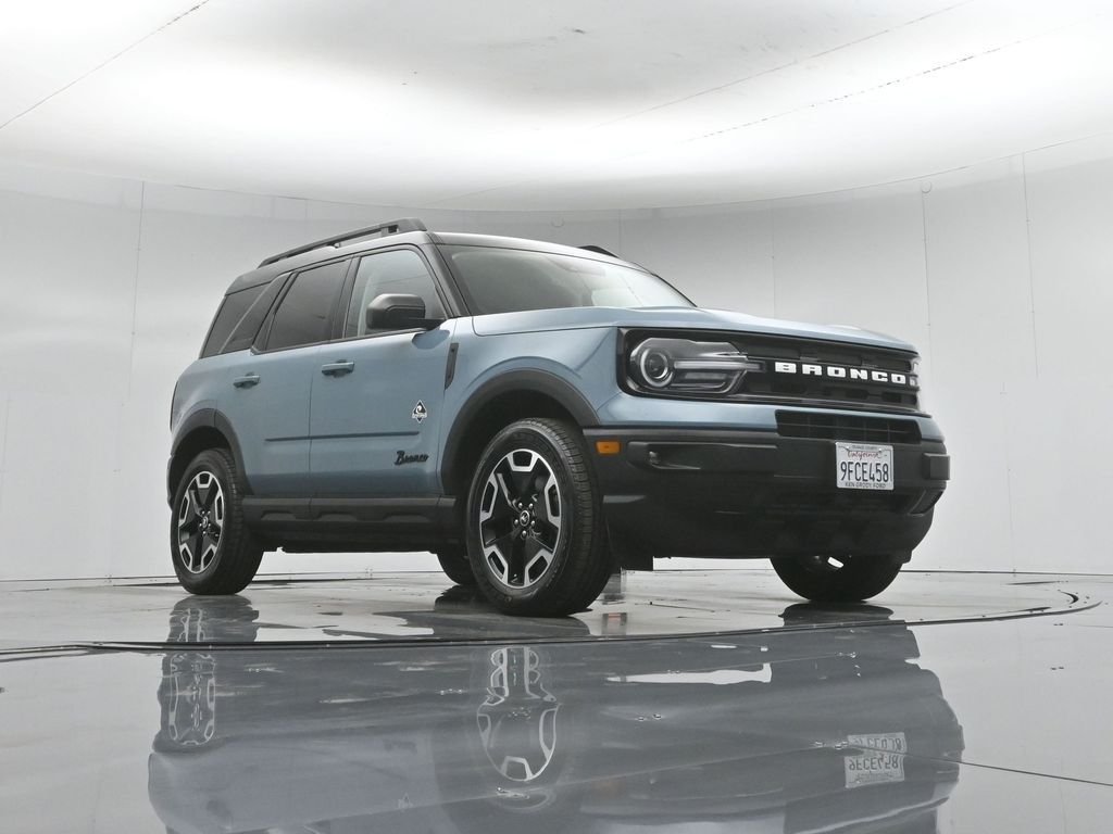 Used 2022 Gray Ford Outer Banks image 50