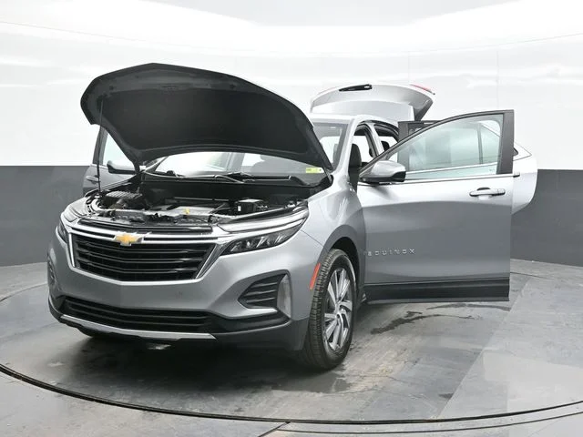 Used 2024 Gray Chevrolet LT image 30