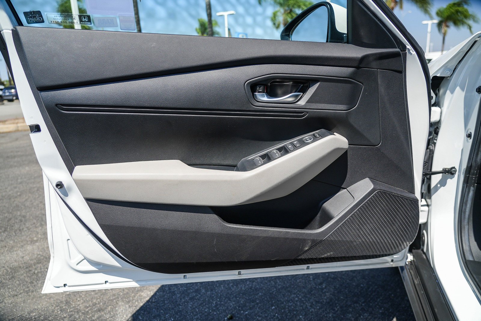 2025 Honda Accord LX - Photo 59