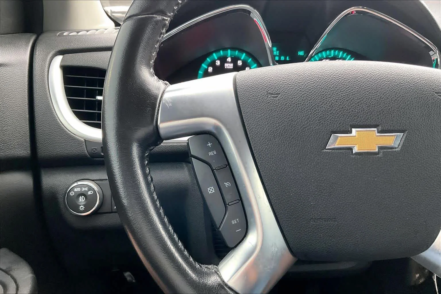 Used 2016 Tungsten Metallic Chevrolet LT image 22