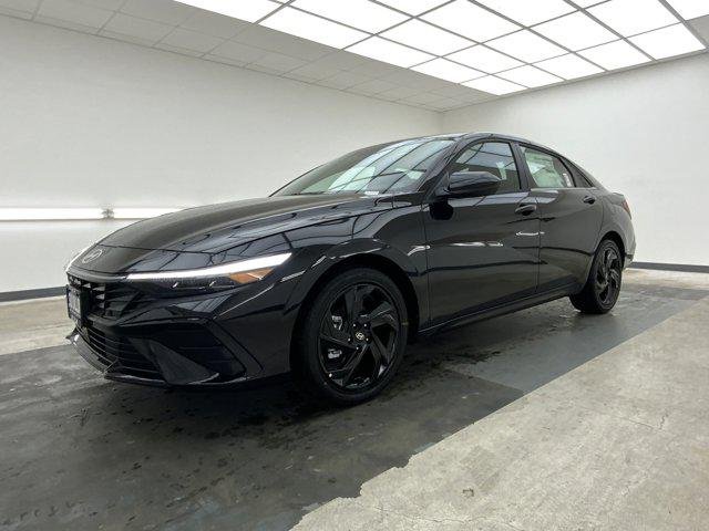 2026 Hyundai Elantra 2.0 SEL Sport Premium's photo