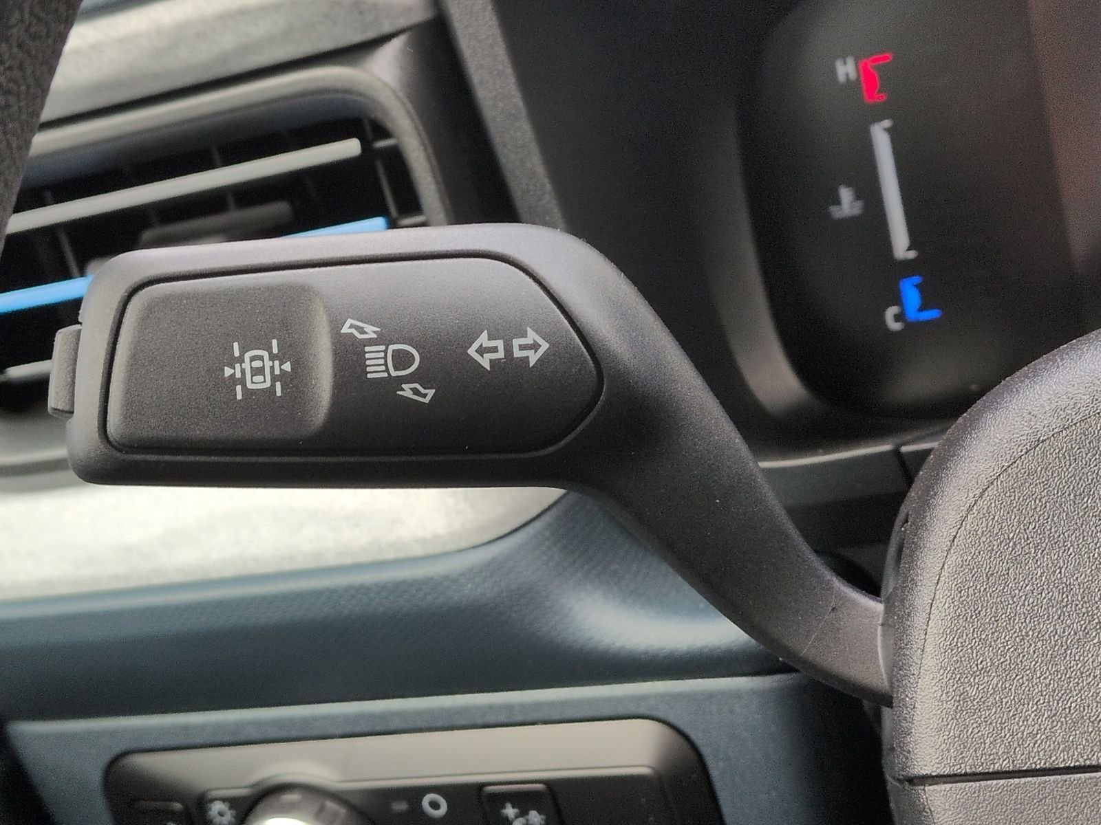 2025 Ford Maverick XLT - Photo 27