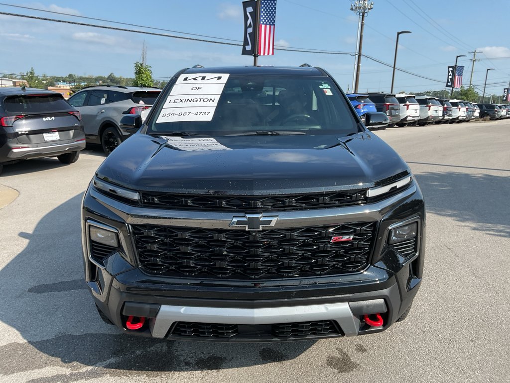 Used 2024 Mosaic Black Metallic Chevrolet AWD Z71 image 3