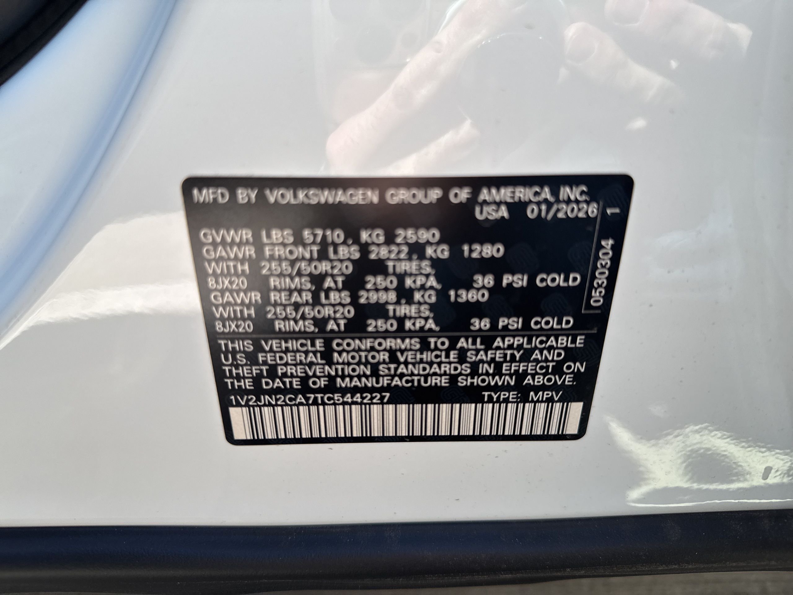 New 2026 White Volkswagen 2.0T SE w/Technology image 28