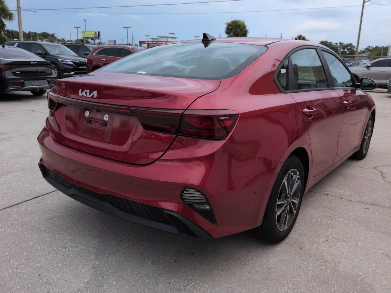 Certified Used 2023 Currant Red Kia LXS image 4