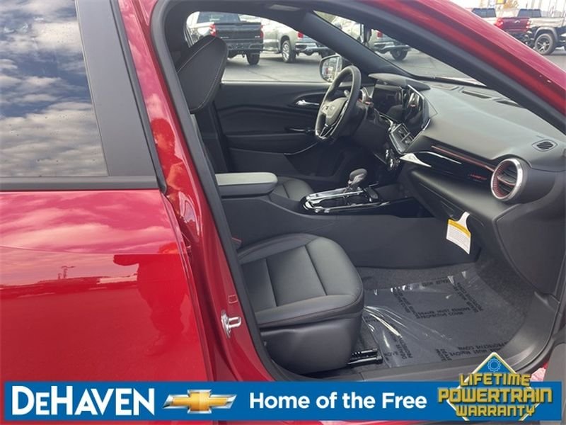 2026 Chevrolet Trax RS - Photo 26