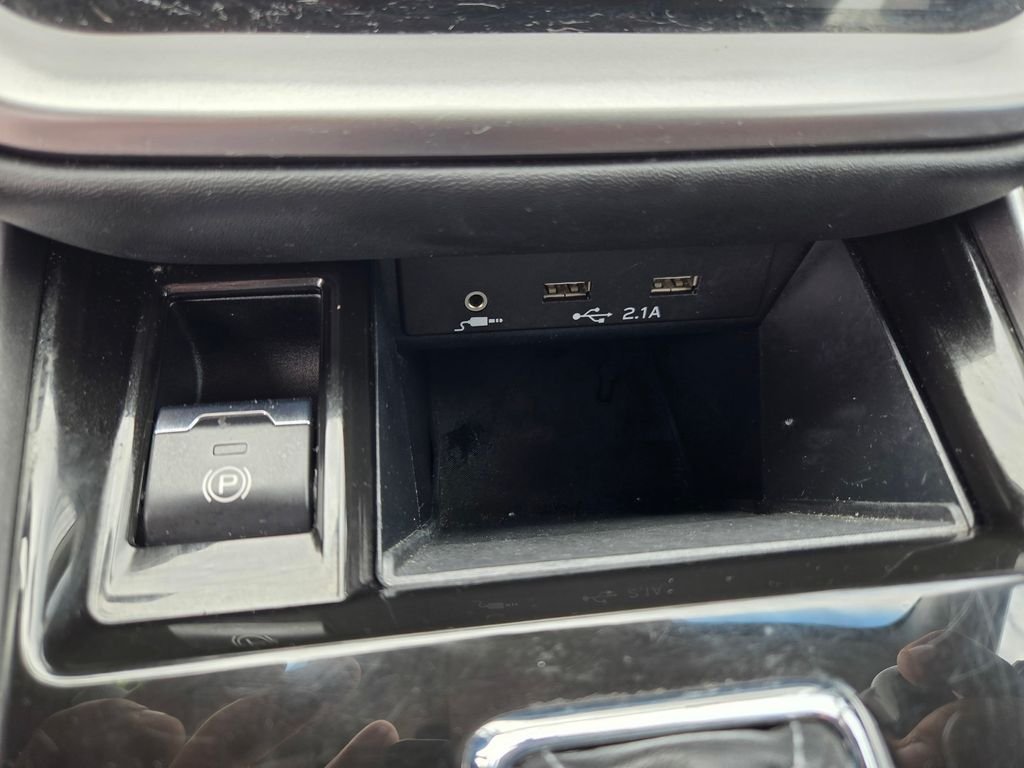 Used 2020 White Subaru Limited image 15
