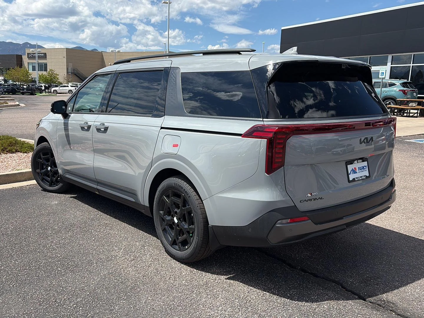 New 2026 Ceramic Silver Kia SX Prestige image 6