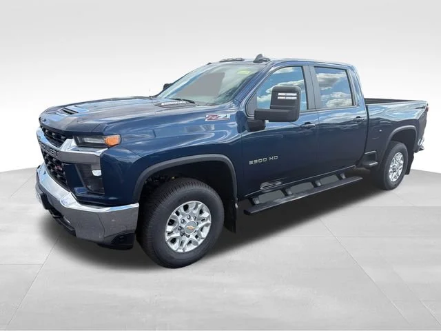 Used 2023 Northsky Blue Metallic Chevrolet LT image 1
