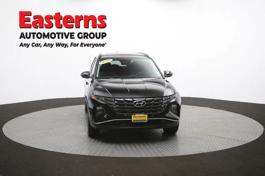 Used 2023 Black Hyundai SEL image 52