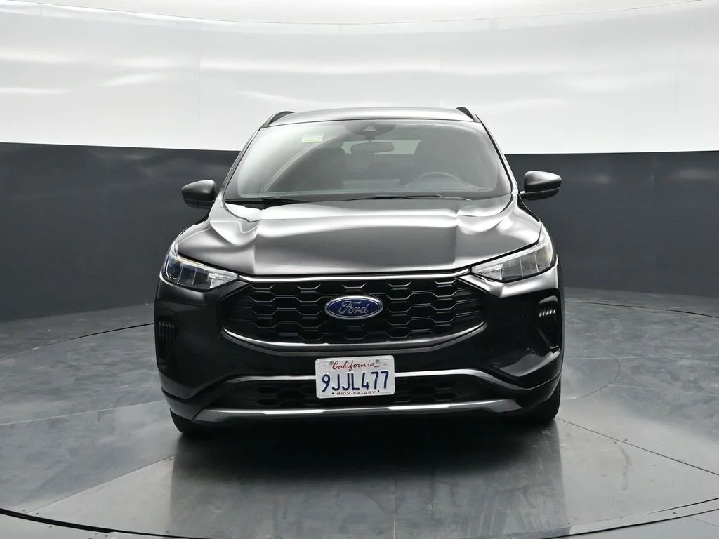 Used 2023 Black Ford ST-Line image 18