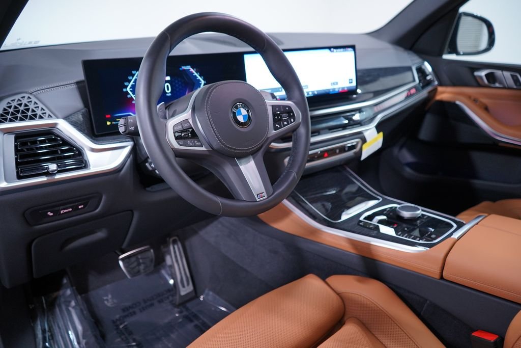 Used 2026 Black Sapphire Metallic BMW xDrive40i image 6
