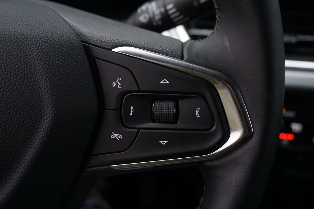 Used 2025 Gray Chevrolet LT image 20