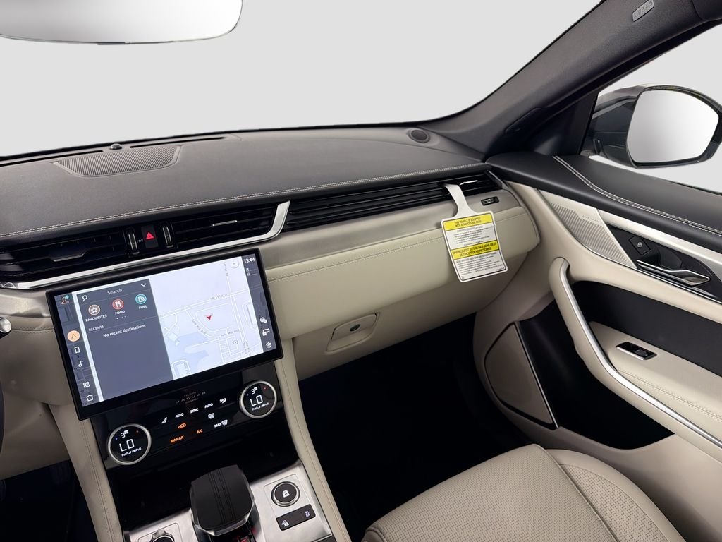 2026 Jaguar F-Pace R-Dynamic S - Photo 25