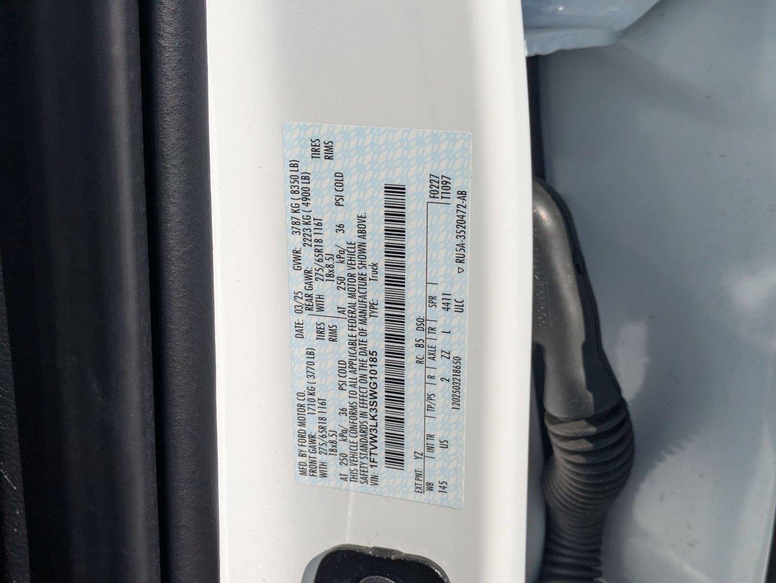 Used 2025 Oxford White Ford XLT image 10
