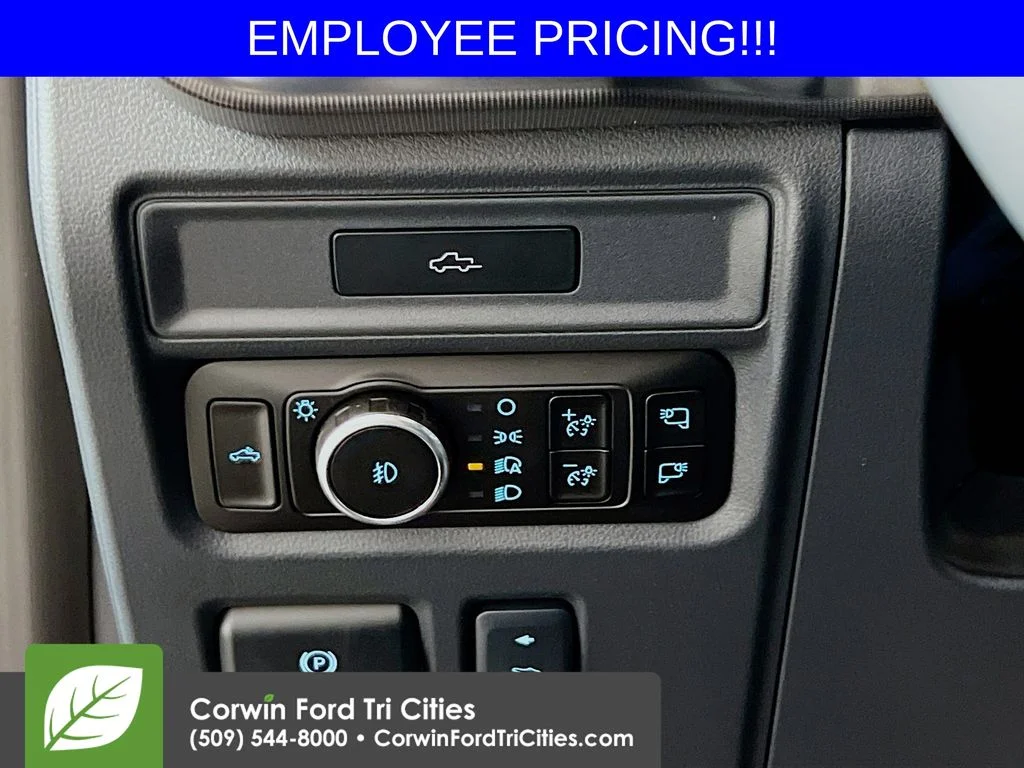 New 2026 Antimatter Blue Metallic Ford Lariat image 19