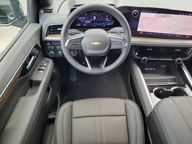 2026 Chevrolet Suburban High Country - Photo 18