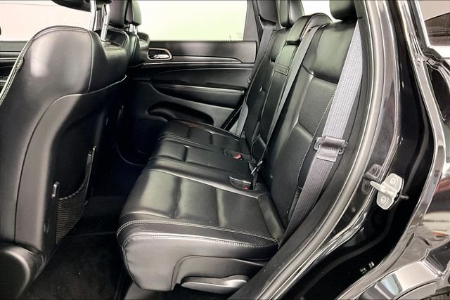 Used 2014 Black Jeep Limited image 2