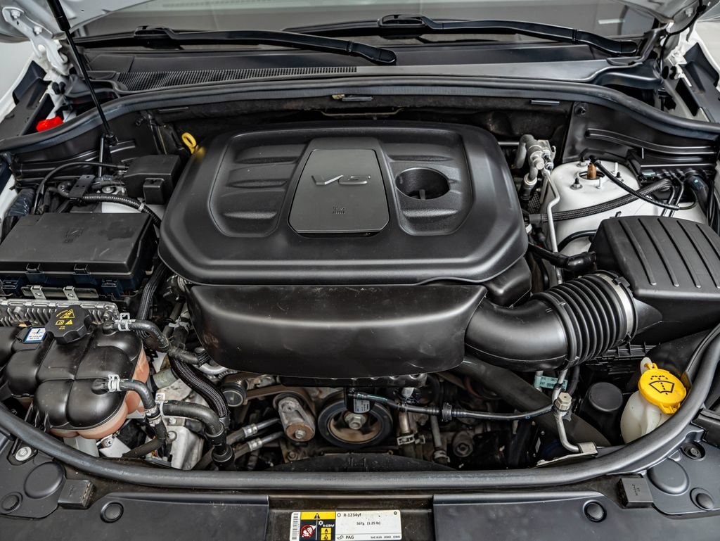 Used 2019 Bright White Clearcoat Jeep Trailhawk image 41